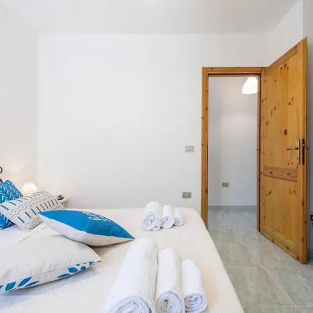 Casa Celeste Daire Cala Gonone